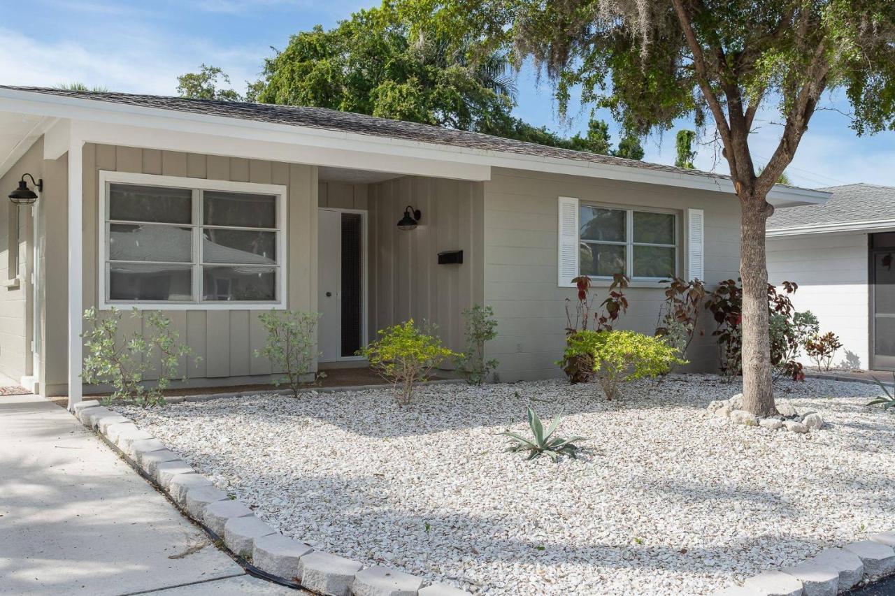 Moonmist Fish Tales Villa Siesta Key Exterior photo